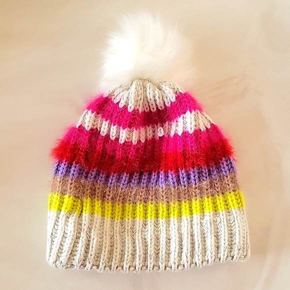 Juicy Faux Fur Pom Pom Sock Hat - Picture 4 of 10